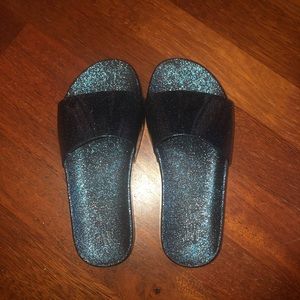 Girl jelly shoes